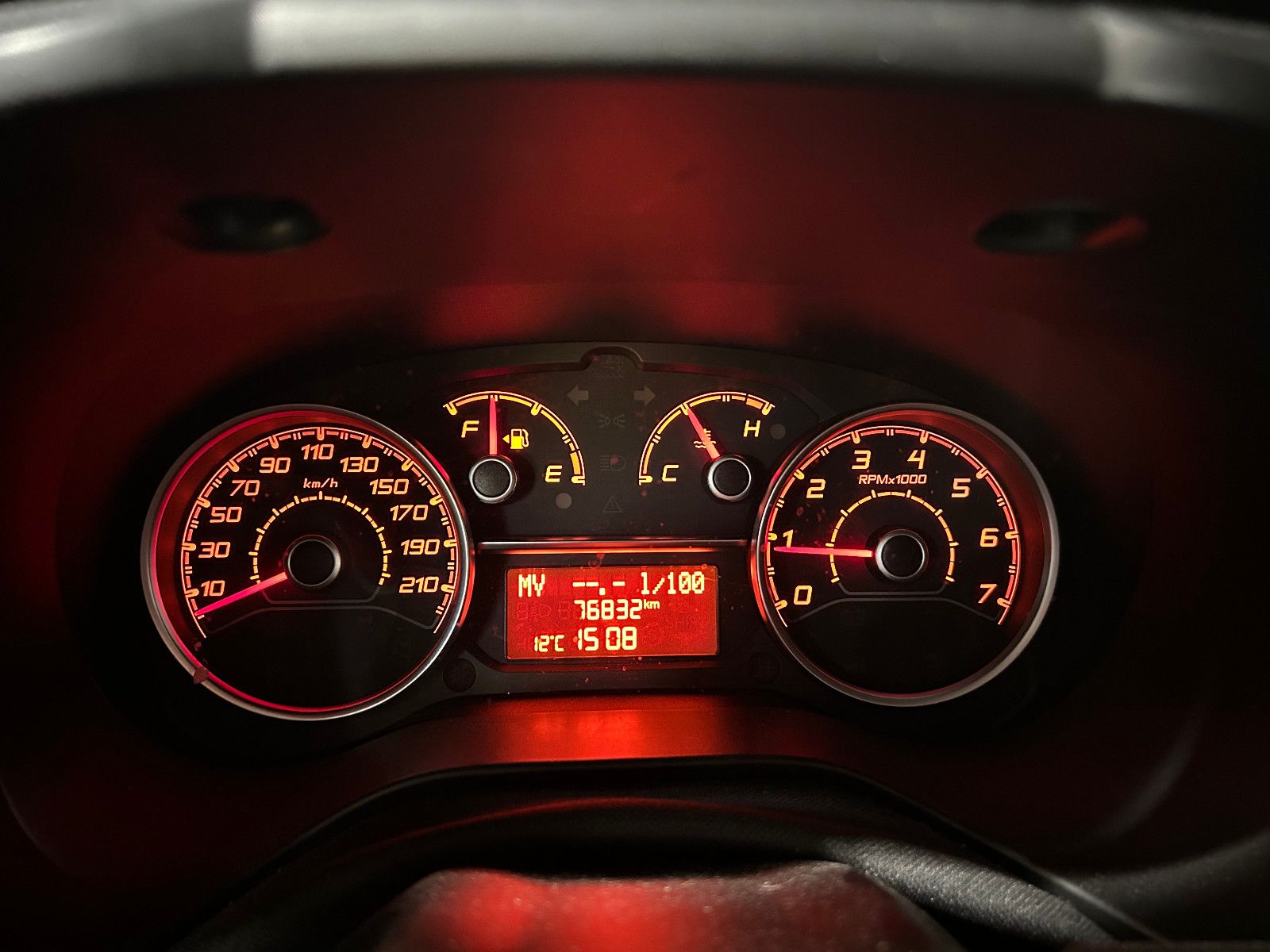 Fahrzeugabbildung Fiat Doblò MAXI/KAMERA/KLIMA/2-SITZ