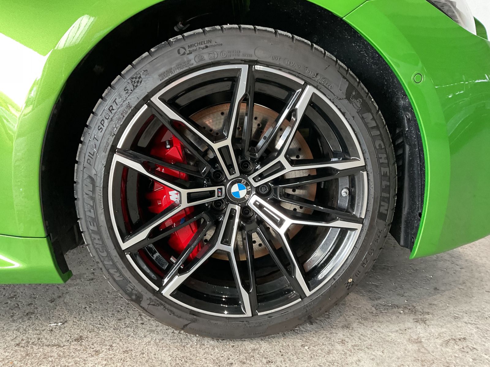 Fahrzeugabbildung BMW M2 Coupé *Individuallack *M Driver&apos;s Package *Ha