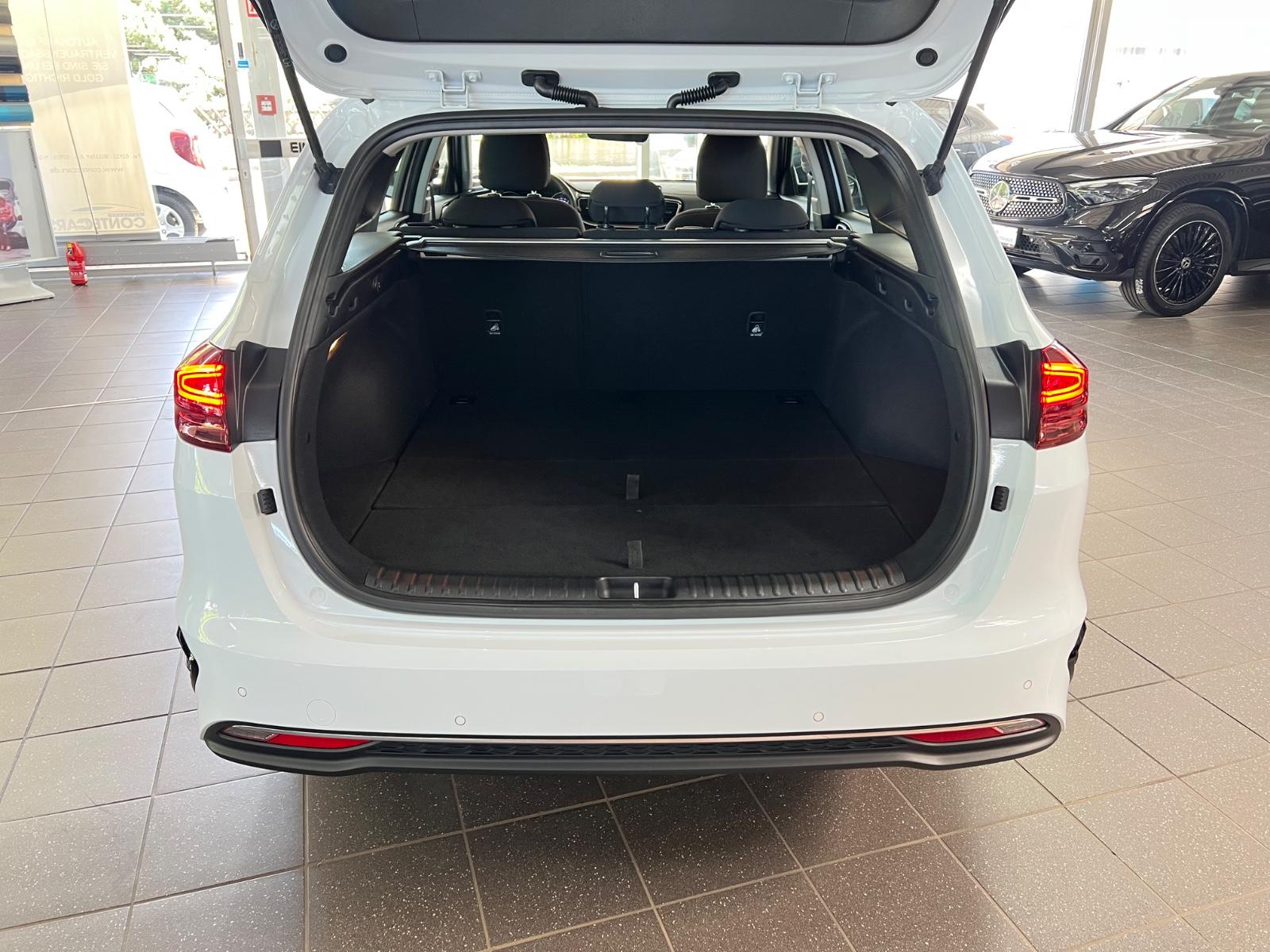Kia Ceed Sportswagon 1.6 CRDI Vision KAM+Navi+Klima2