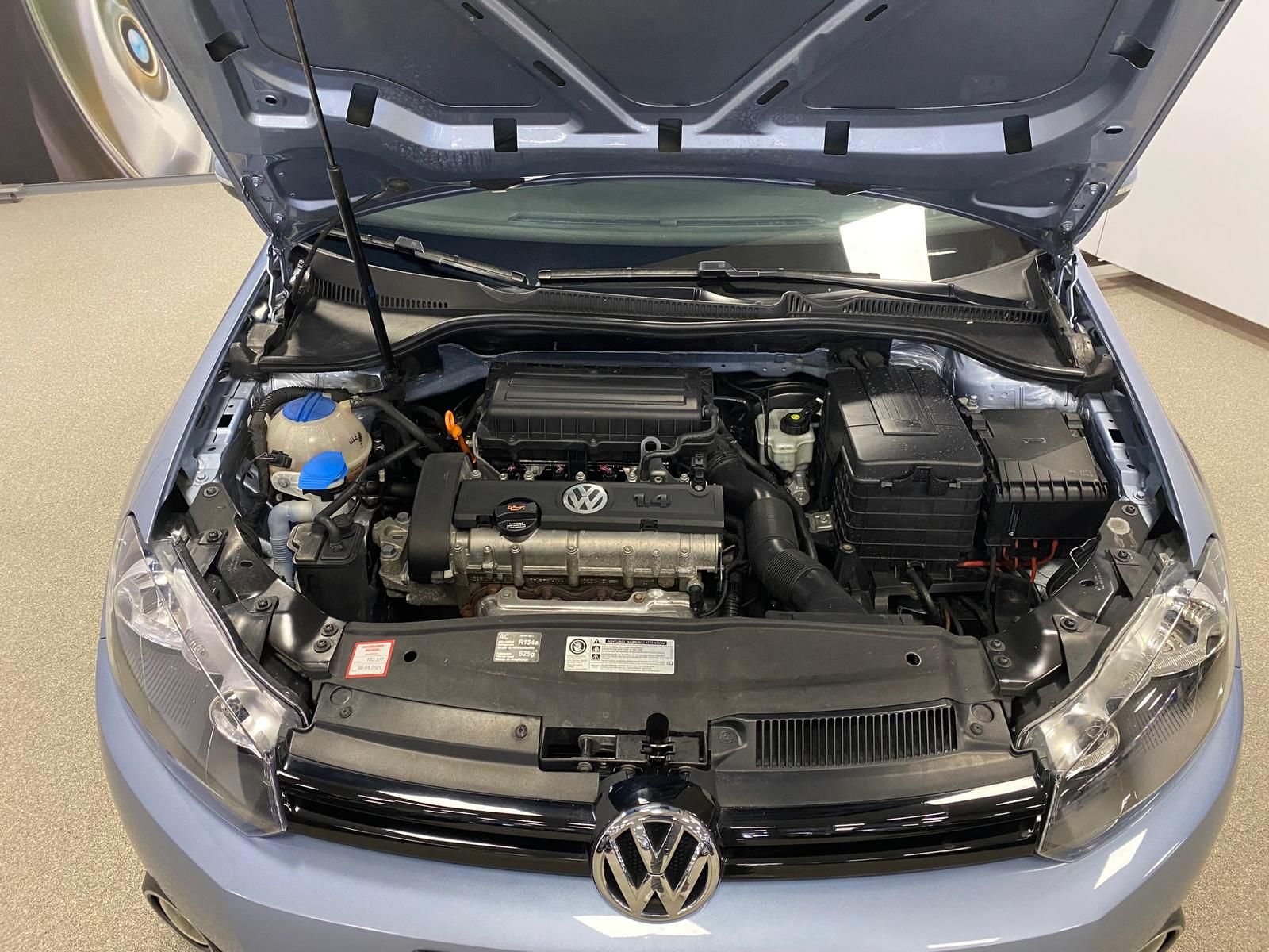 Fahrzeugabbildung Volkswagen Golf 1.4Trendline+KLIMA+ALWETTER+SCHECKHEFT+HU