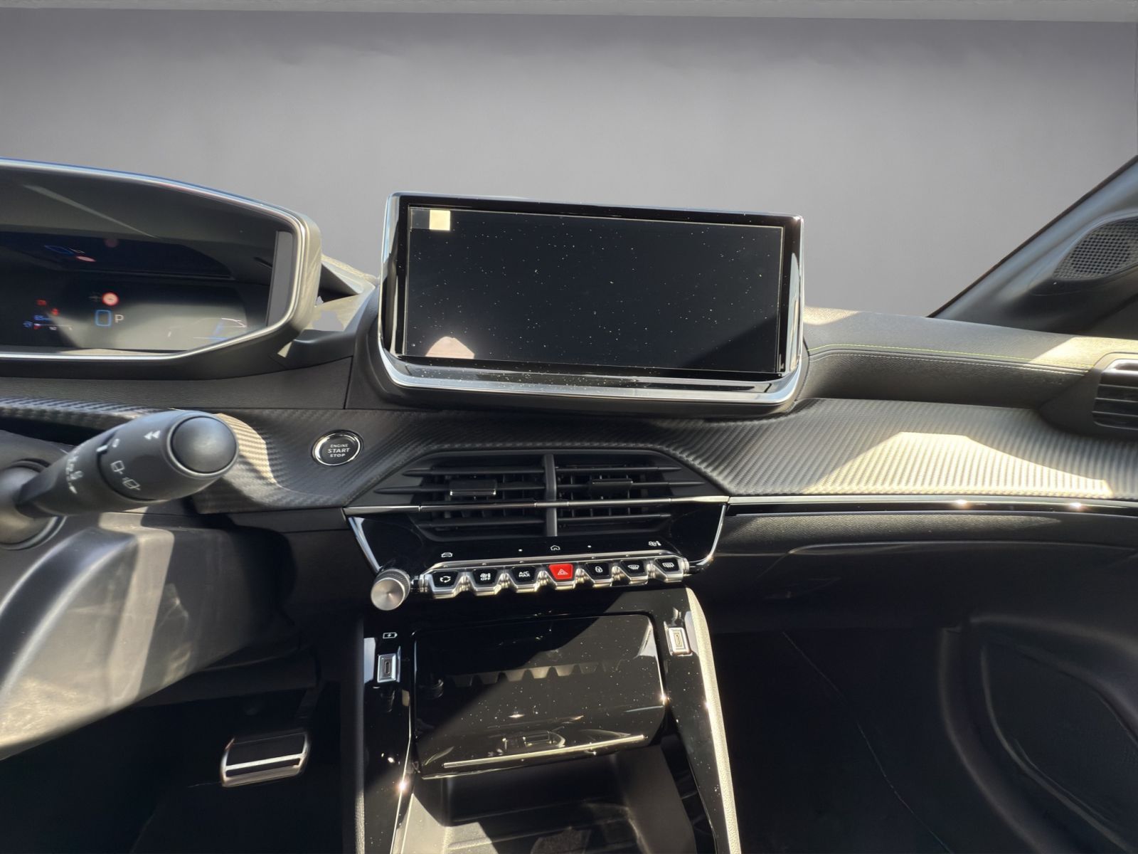 Peugeot 208 - Bild 15