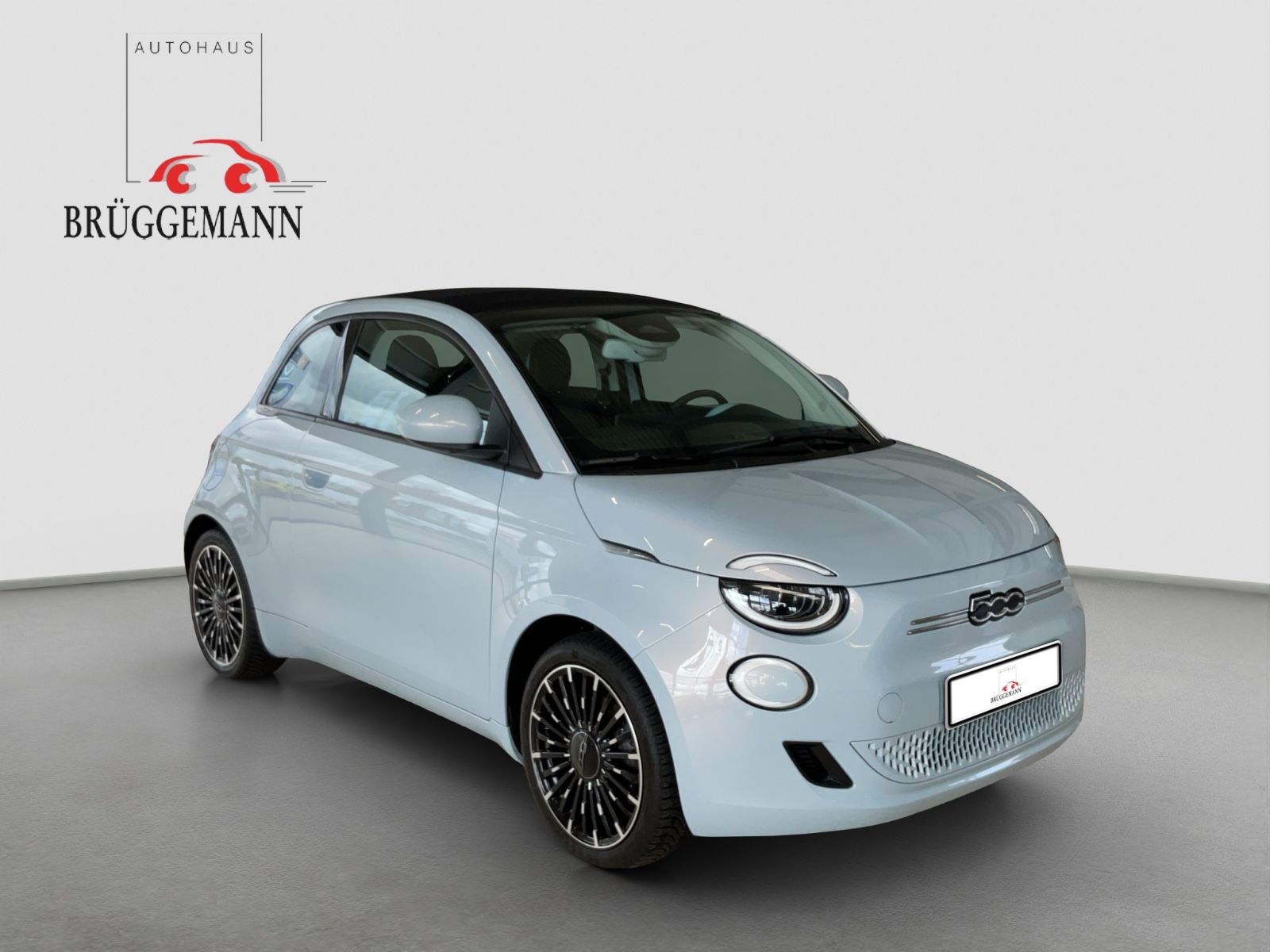 Fahrzeugabbildung Fiat 500 e Icon Cabrio Winter-Komfort Paket/Allwetter
