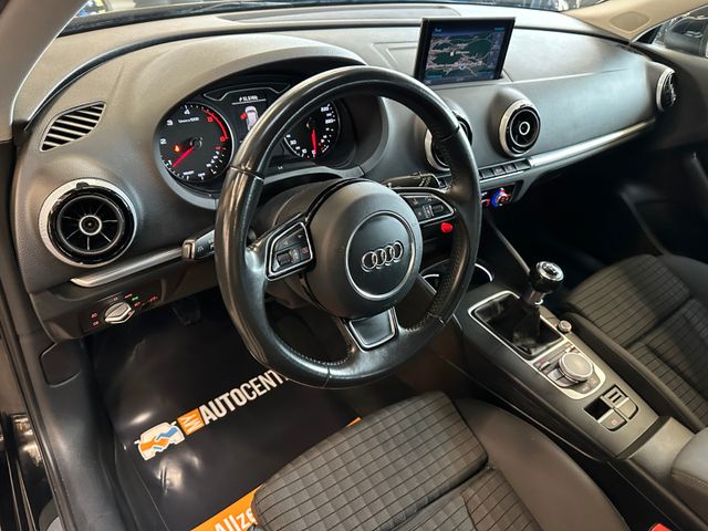 MYAUTOCENTER – Gebraucht- und Jahreswagen mit Werkstattservice in Pfaffenhofen Audi A3 Sportback ambition *Spurhalte*Totwinkel*Xenon