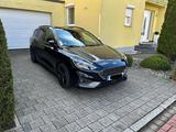 Ford Focus 2,3 EcoBoost ST Styling-Paket Turnier ... - Ford Focus: Styling