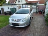 Toyota Avensis Combi Executive 2.2 D-4D Automatik E... - Toyota Avensis aus 2009 mit Diesel-Antrieb