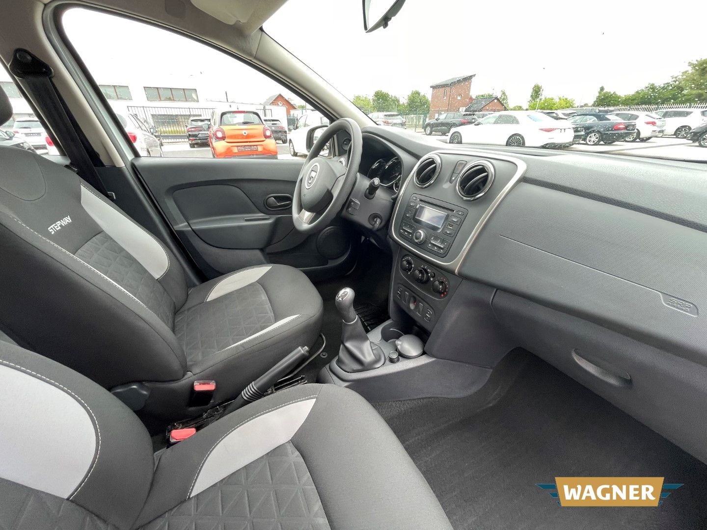Fahrzeugabbildung Dacia Sandero II Stepway Ambiance 0.9 TCe 90 eco