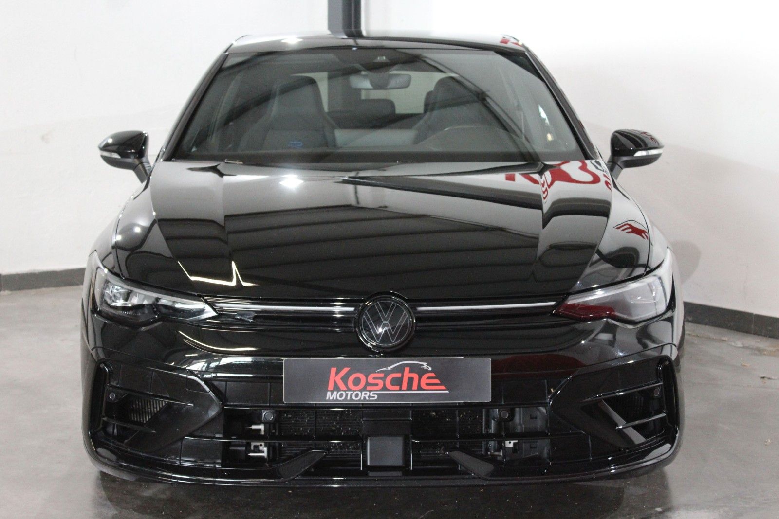 Volkswagen Golf R VIII Lim. 2.0 TSI 4Motion Black Edition foto 2