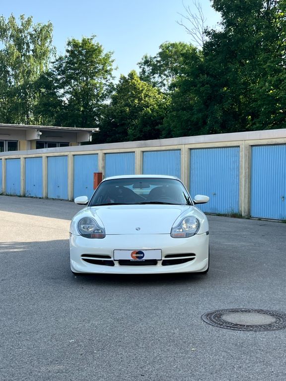 Porsche 996