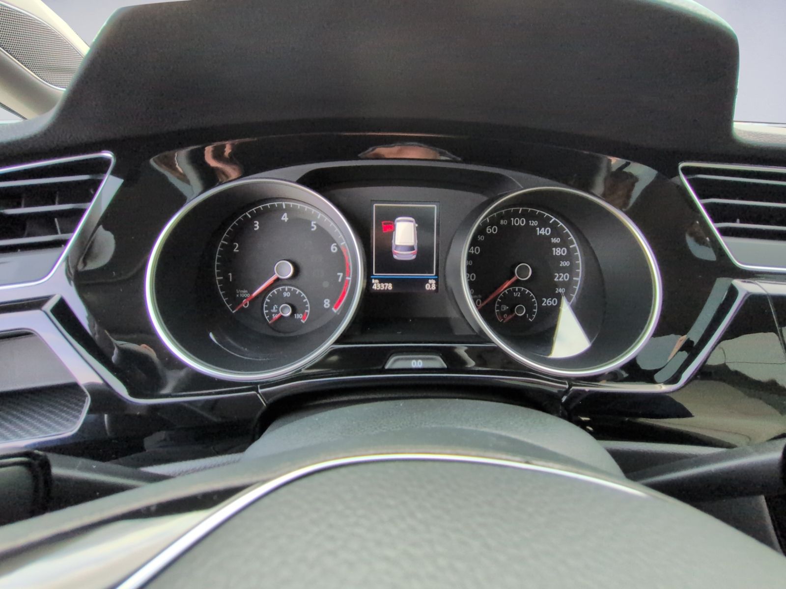 Touran 1.5 TSI DSG Highline PANO/DYNAUDIO