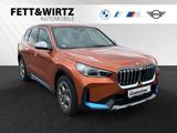 BMW iX1 xDrive30 xLine AHK|Pano|Head-Up|DA+|Pa+ - BMW iX1 aus 2022