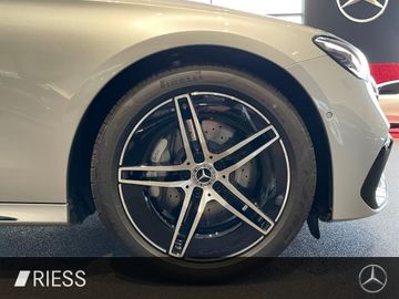 Mercedes E 200 - 9