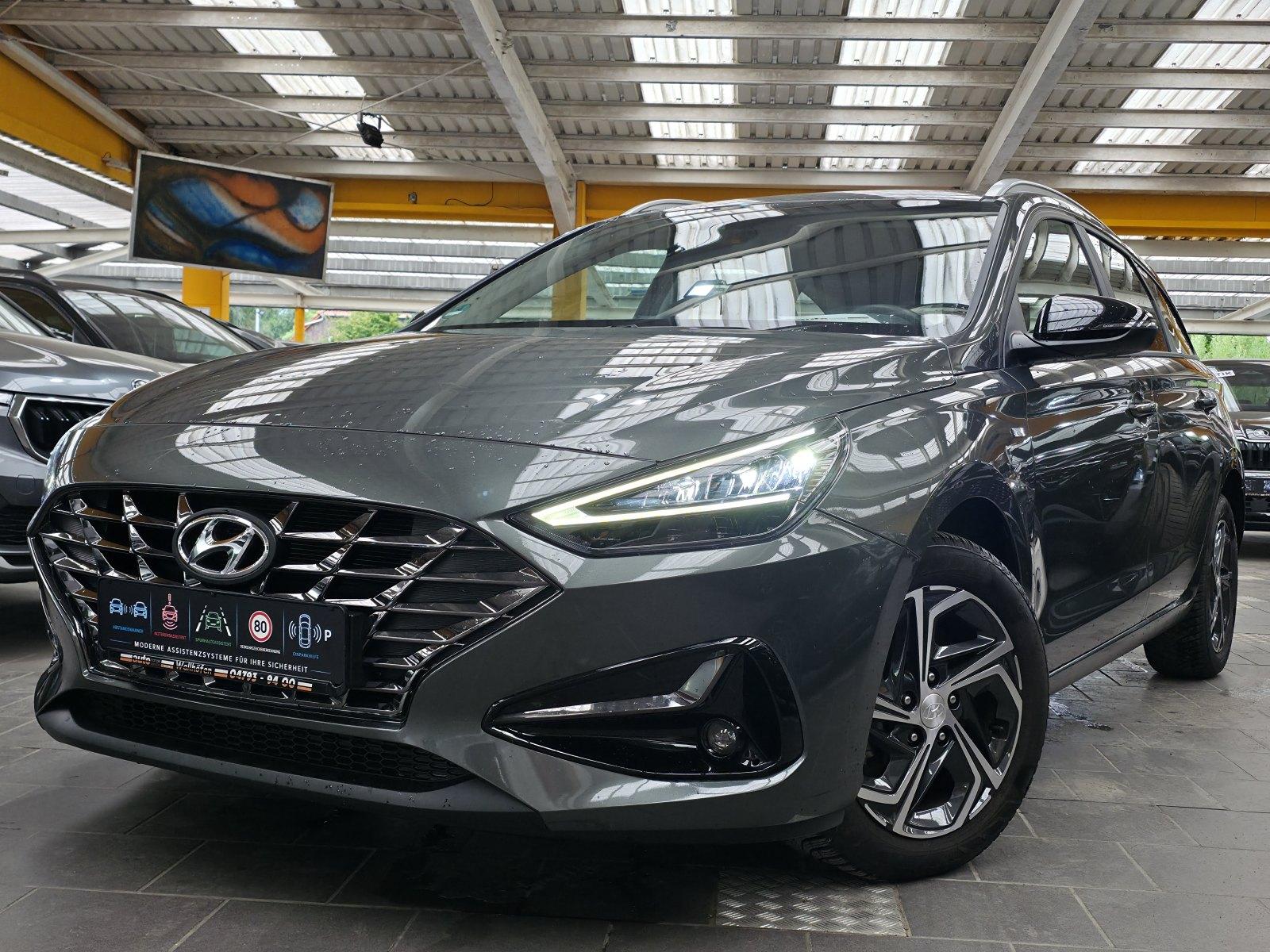 Hyundai i30 cw 1,0 T-GDI MHEV mit Navi LED Kamera