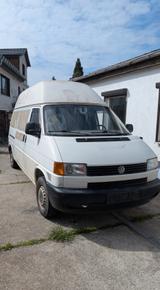 Volkswagen Transporter T4 (Hochraumkasten mit Stehhöhe) - Volkswagen aus 1995: Transporter