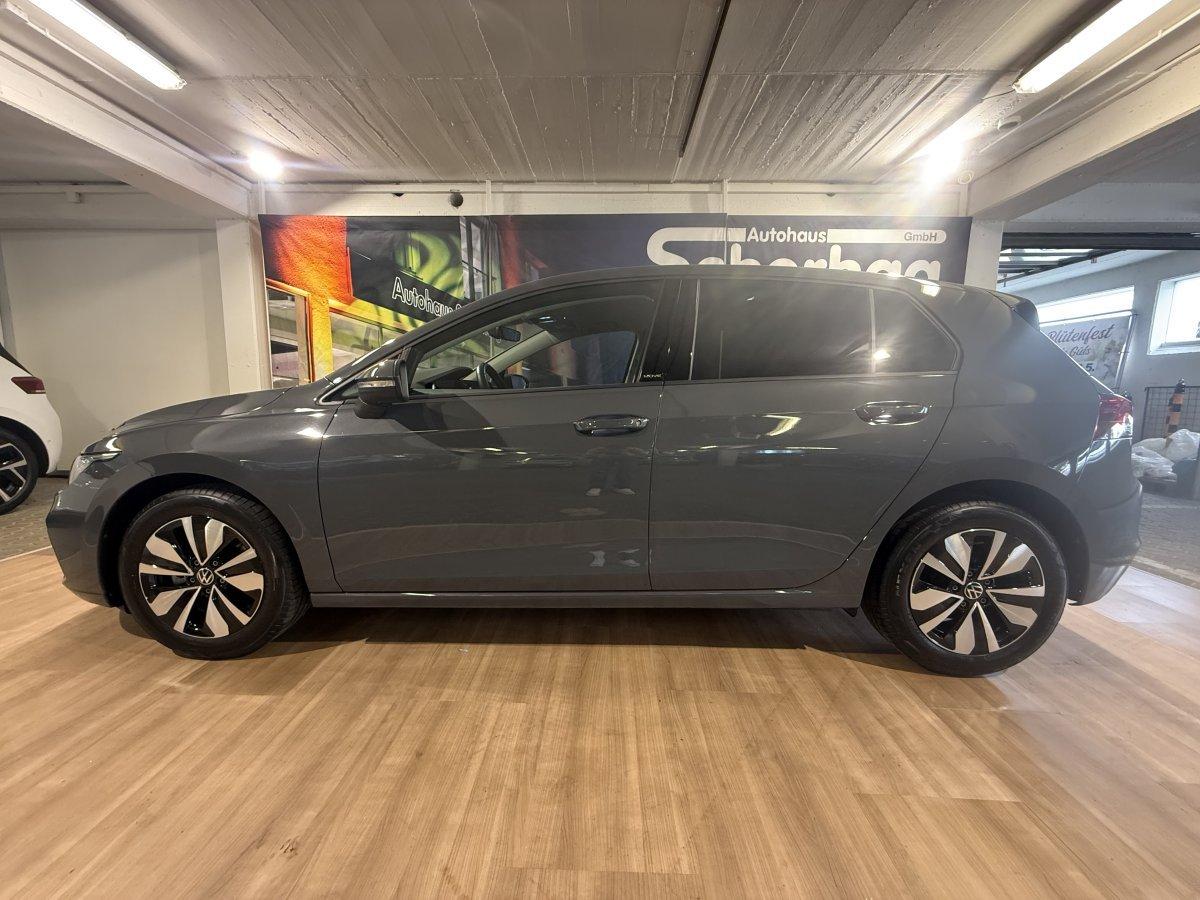 Volkswagen Golf VIII 1,0l TSI Move, миниатюра 3