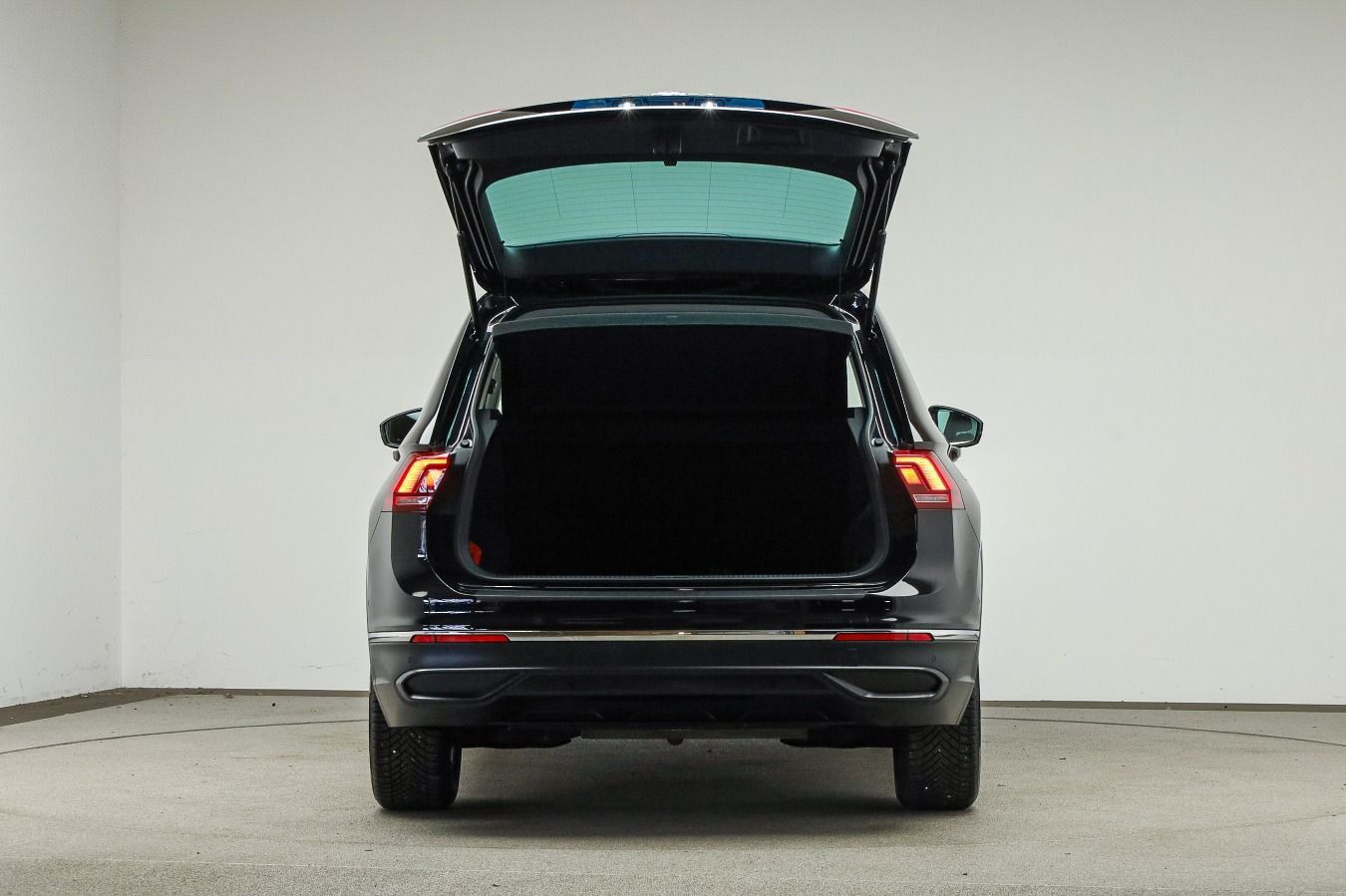 Volkswagen Tiguan - Bild 8