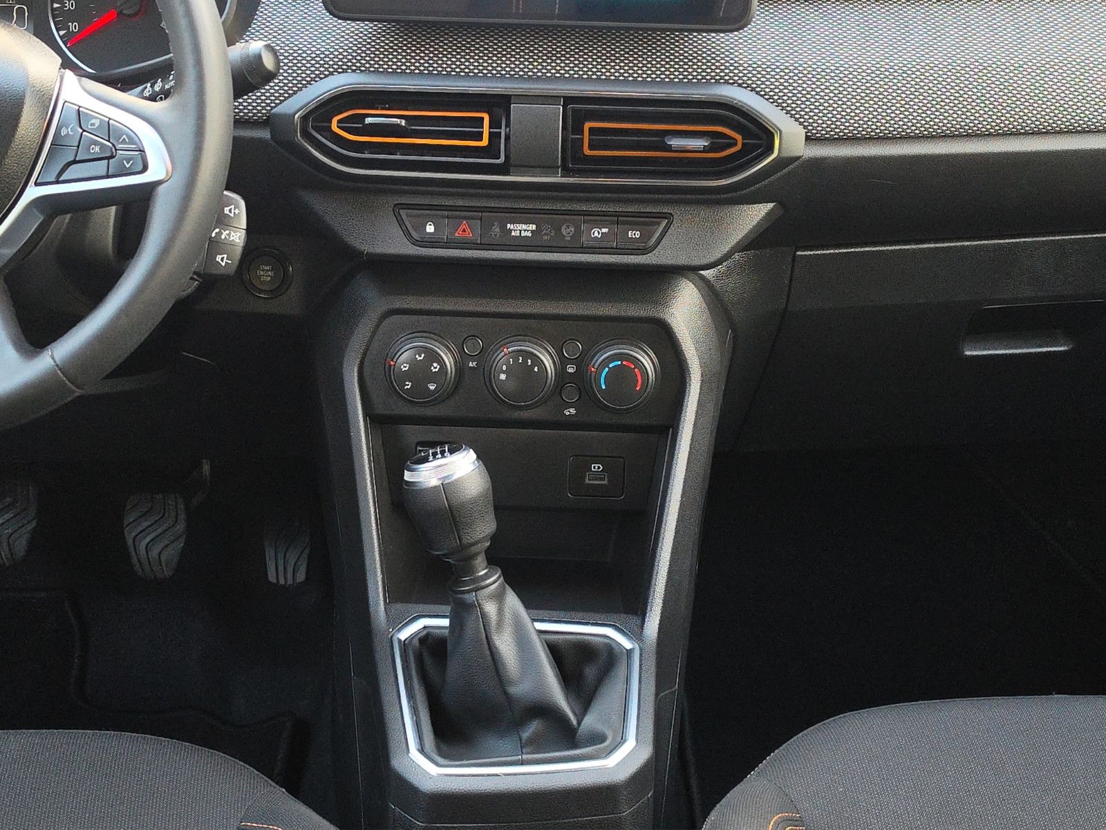Fahrzeugabbildung Dacia Sandero III Stepway Comfort AUS 1.HAND