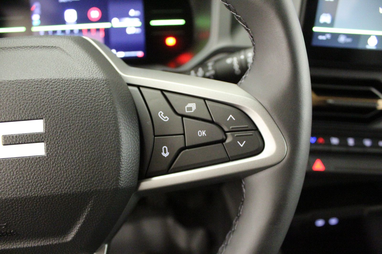 Fahrzeugabbildung Dacia Duster mild hybrid 140 Extreme *Winterp.*MY 26