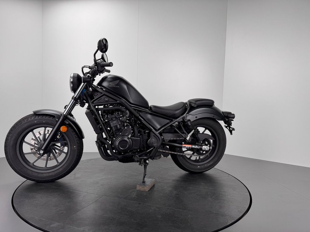 Fahrzeugabbildung Honda CMX500 REBEL *NEUWERTIG