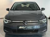 Volkswagen Golf 8 Style 2.0 TDI DSG*NAVI*LED*R-KAMARA*1HAND - Volkswagen Golf mit Diesel-Antrieb: Limousine, 1.8