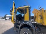 MAN TGS 33.520