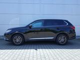 Mitsubishi Outlander Plus 4WD+Navi+Rückf.Kamera+7-Sitze.... - Mitsubishi Outlander in Wiesbaden
