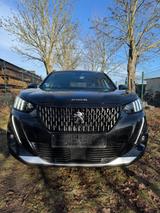Peugeot 2008 GT line  Panorama/360 Kamera/TÜV Bis 04.26 - Peugeot 2008: 3.2