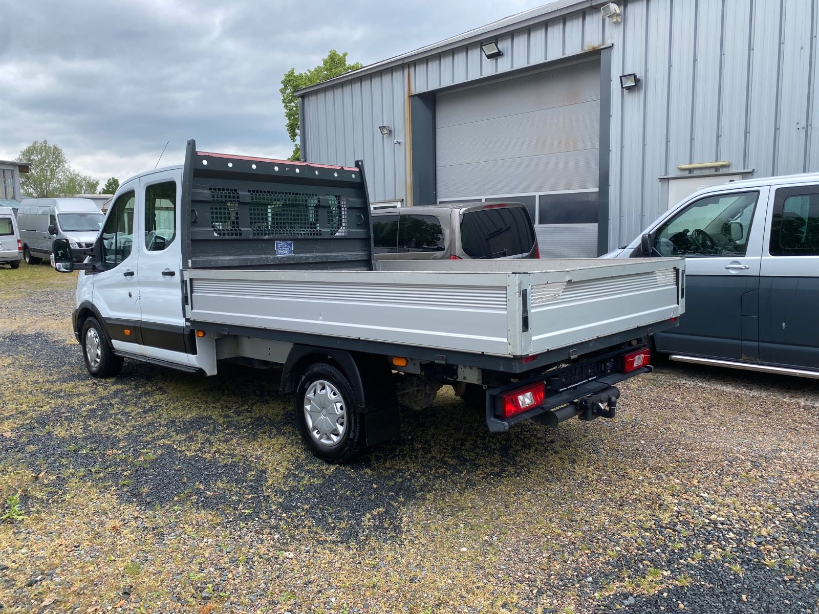 Fahrzeugabbildung Ford FORD Transit 350 L4Trend,AHK,1Hd,LederGarantie
