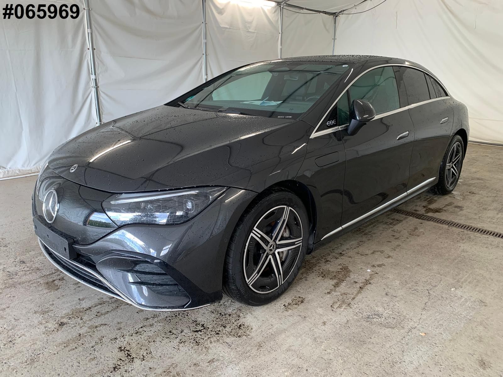 Mercedes-Benz EQE 300 AMG Line Widescr Pano Distr Digital LED