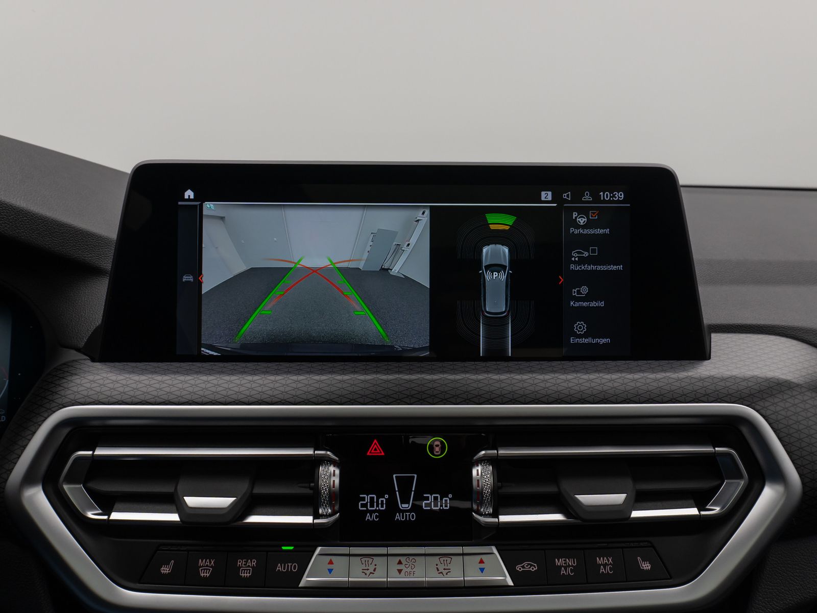 Fahrzeugabbildung BMW X3 xD20i M Sport Panorama Kamera HiFi DAB 19Zoll