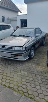 Nissan Sunny - Nissan Sunny mit Benzin-Antrieb