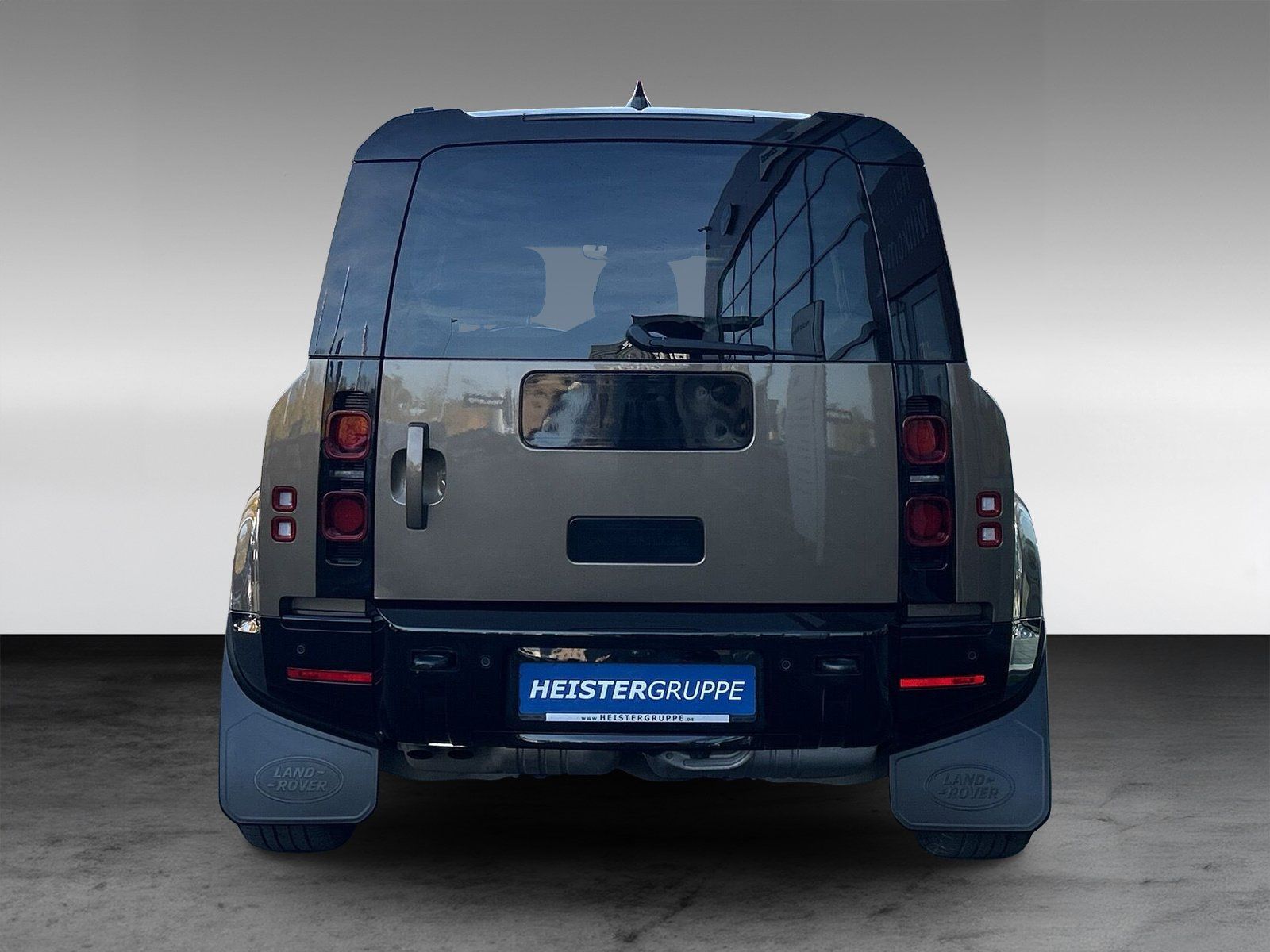 Land Rover Defender 3.0 D300  X-Dynamic HSE +AHK +PANORAMAD foto 5