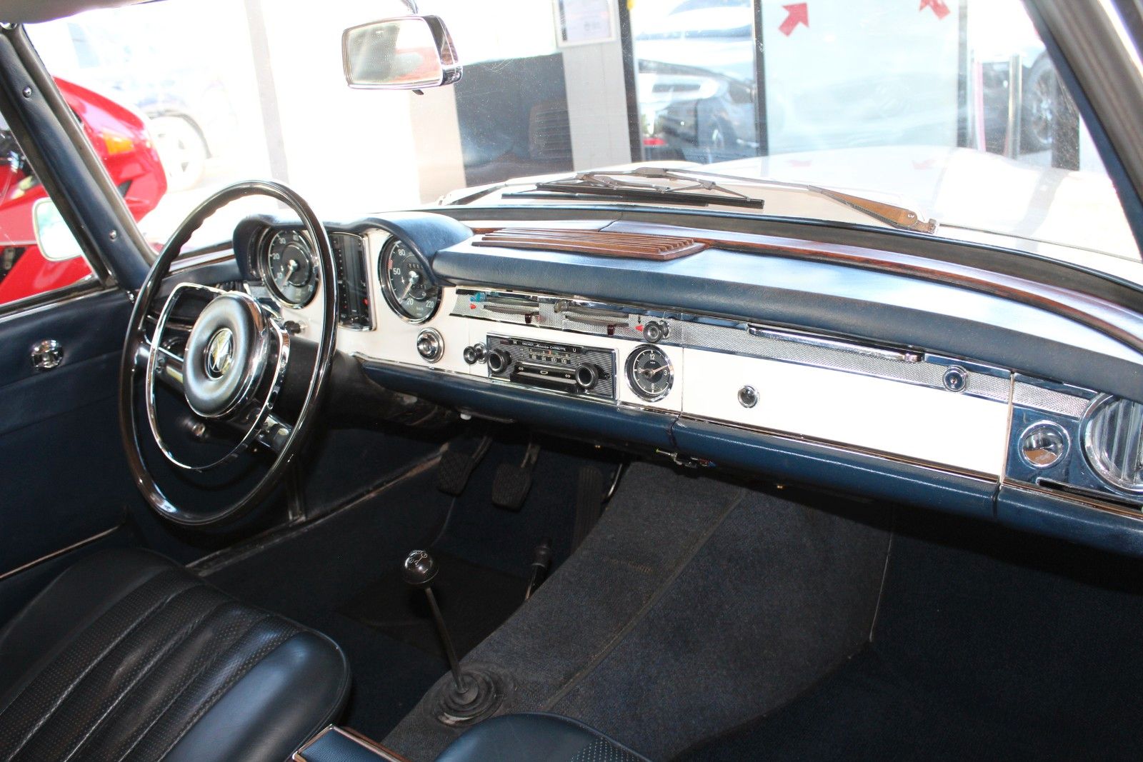 SL 230 Pagode mit 250er Motor, Schalter, BRD