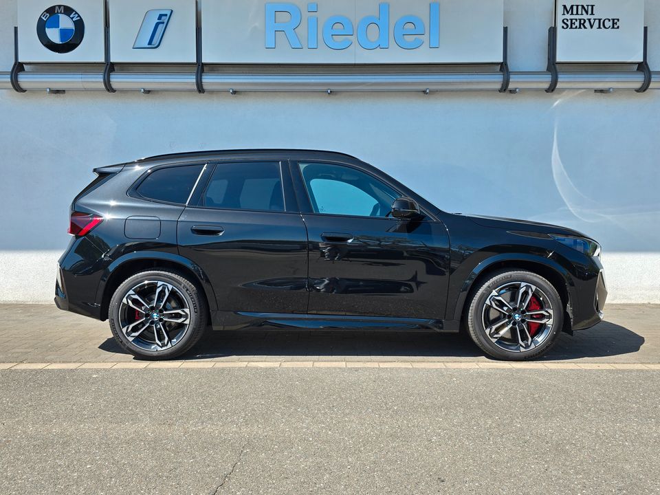 BMW iX1 - Bild 2