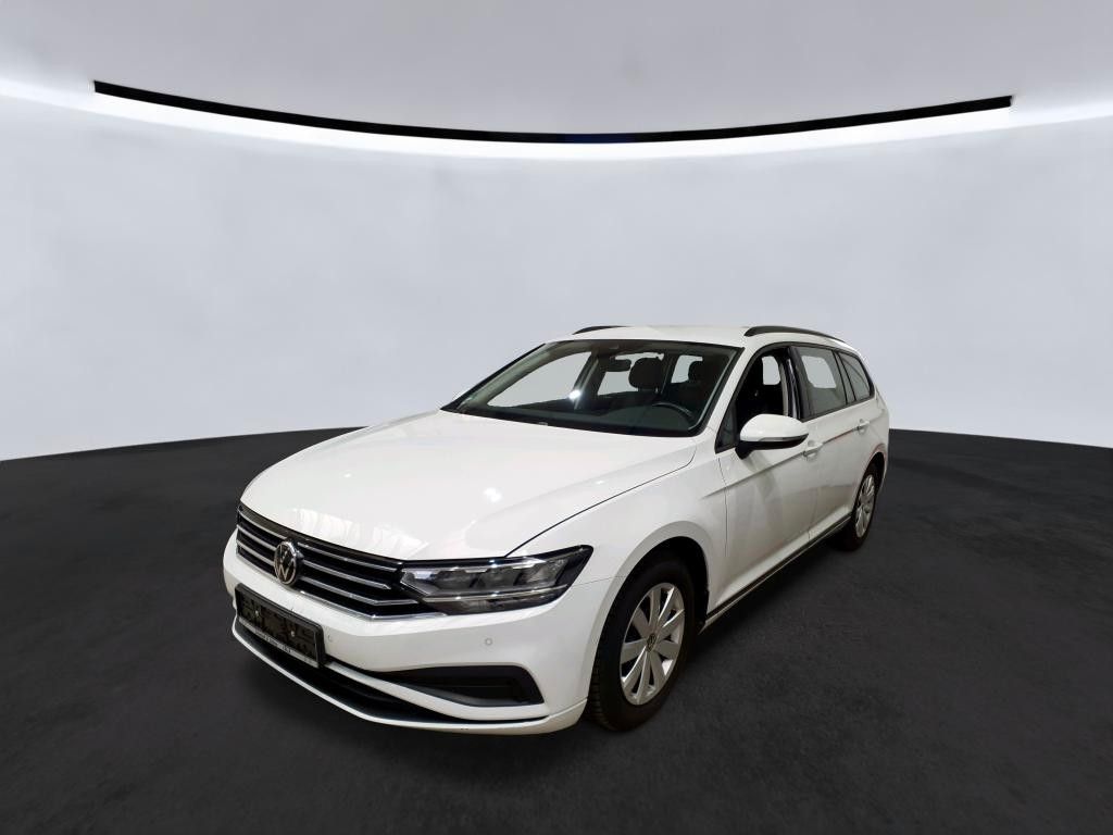 VW Passat Variant Basis 2.0TDI Navi AHK SHZ ACC LED