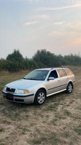 Skoda Octavia 1.9tdi Klima / AHK - Skoda Octavia aus 2002 mit Diesel-Antrieb