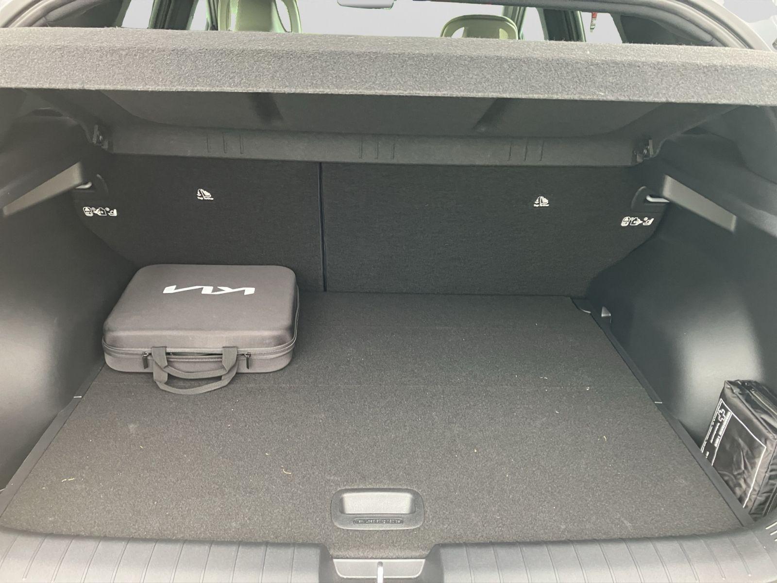 Kia EV4 81 GT-Line P10/AHK