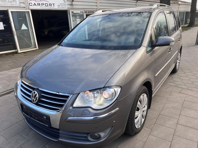 Volkswagen Touran Highline TDI Autom.-Leder-Xenon-Navi-Mfl