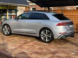 Audi SQ8 TDI AHK,Standhzg,Sitzhzg,Winter/Sommereifen - silberne Audi SQ8