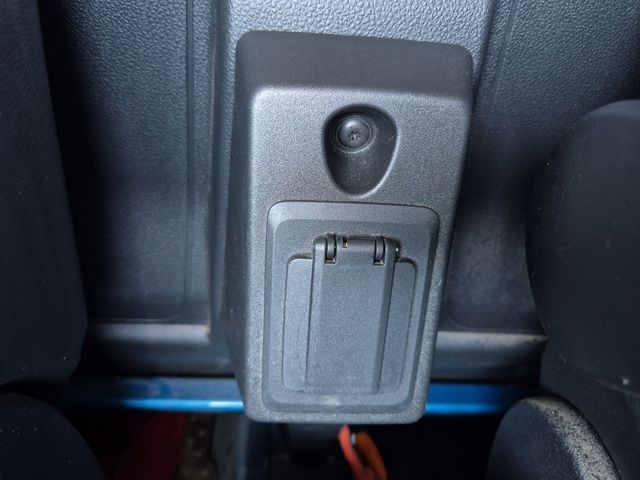 Caddy 2.0 TDI Cargo *AHK*SHZ*PDC*DAB*APP-CONNECT