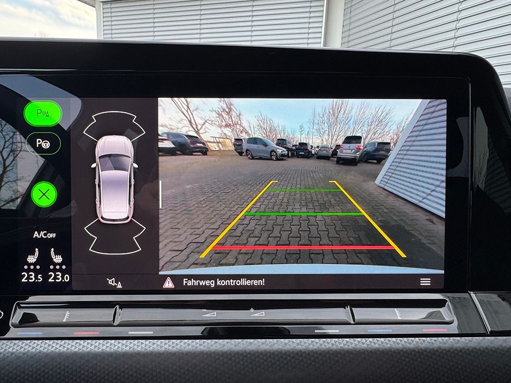 Golf VIII 1.5 TSI "ACTIVE" *LED*IQ.DRIVE*KAMERA*