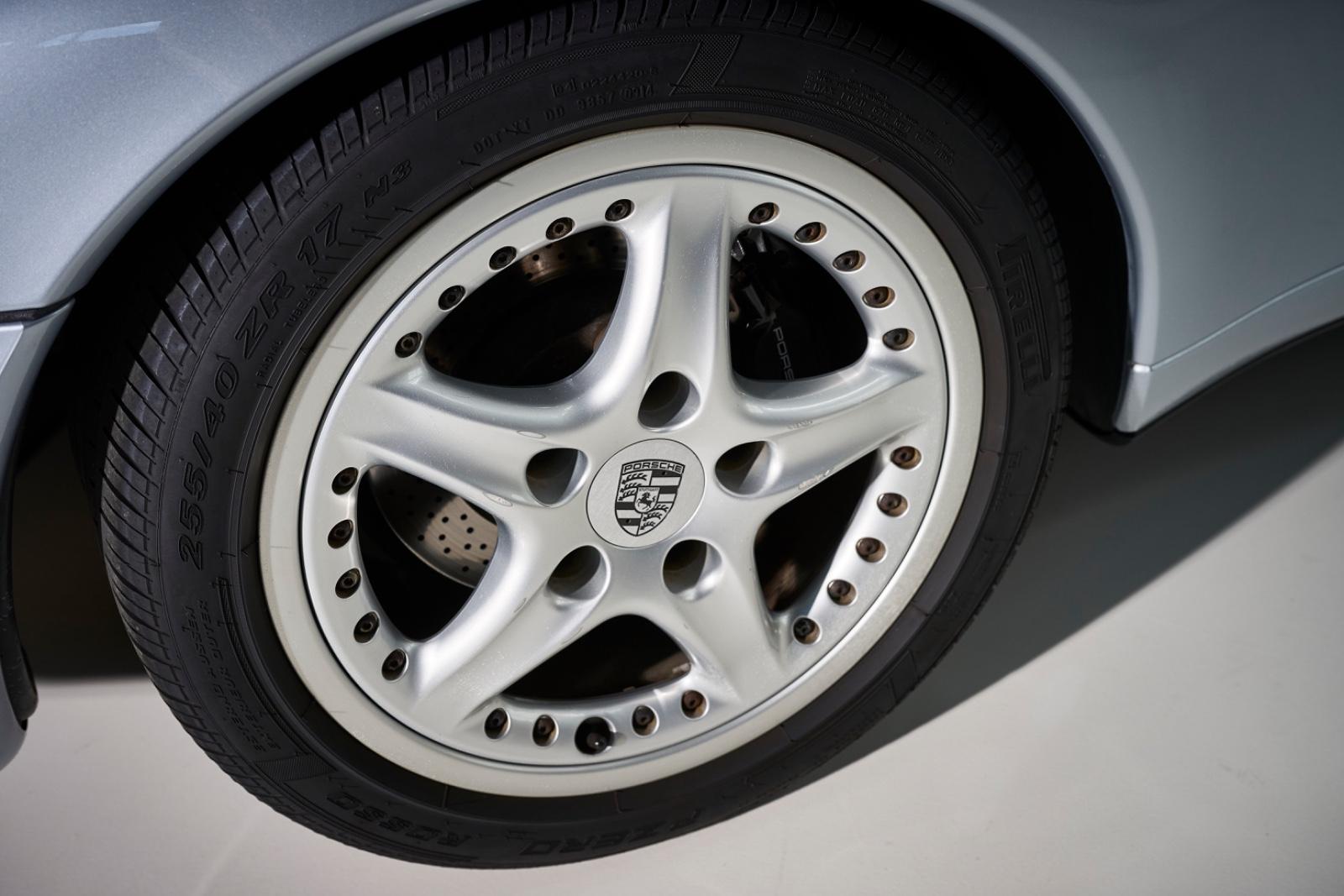 Porsche 993 Carrera 2 Coupé