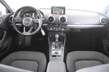 Audi A3 35 TFSI Sportback *1.Hand*Navi*SHZ*Park ass.* - Audi A3: Weiß, Sportback