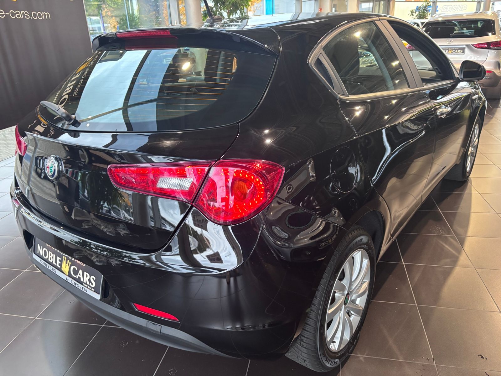 Fahrzeugabbildung Alfa Romeo Giulietta Basis KLIMA NAVI