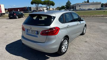 BMW 218 Active Tourer - 10