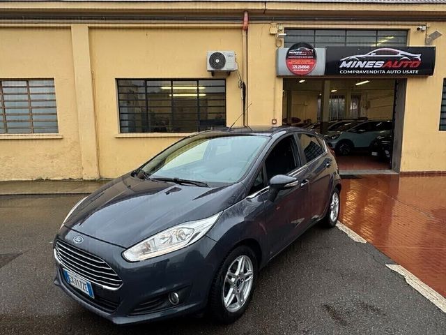 Ford Fiesta 1.5 Diesel Anno 2015 B&W Edition OK 