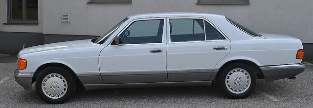 Mercedes-Benz S 260