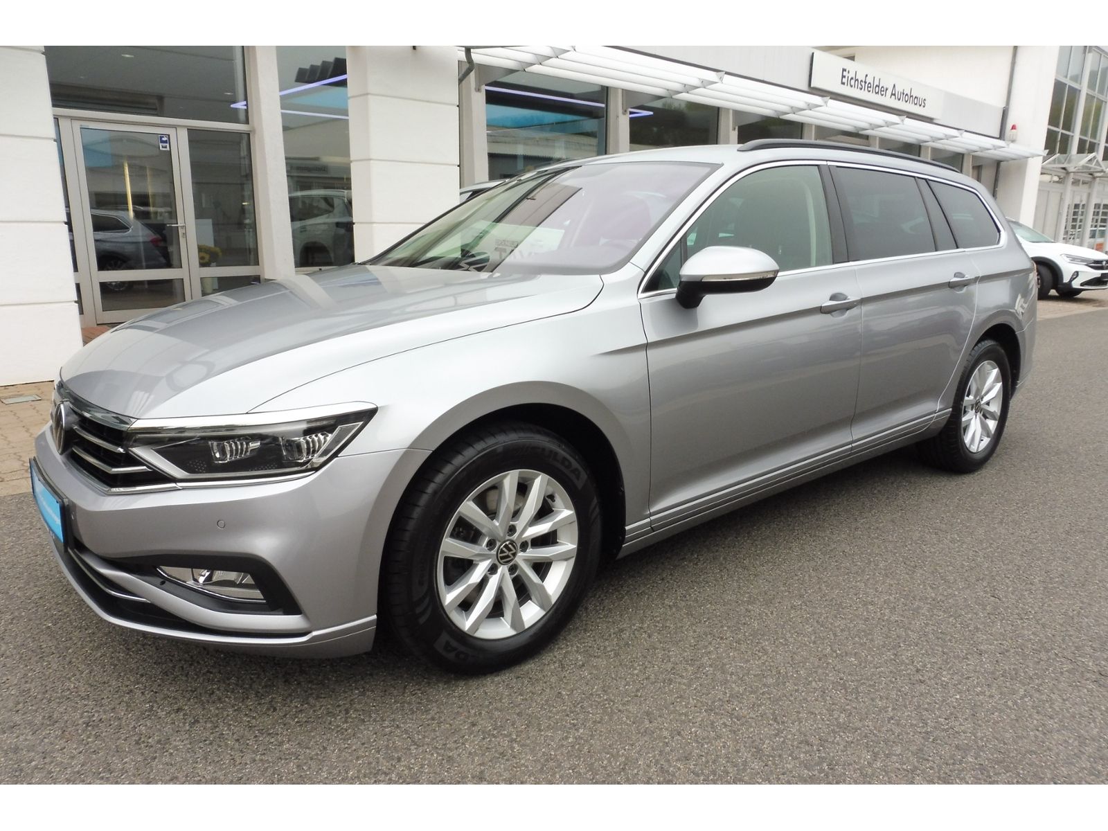 Volkswagen Passat Variant 2,0 TDI Business imagem 2