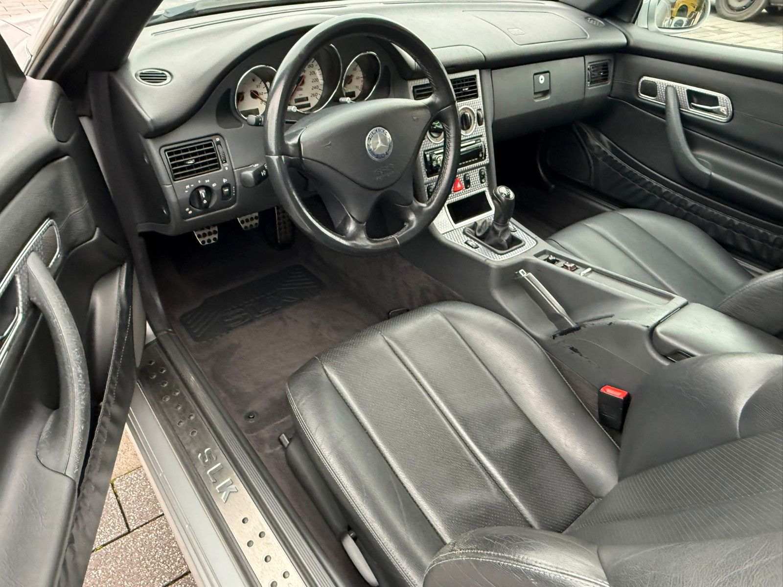 Fahrzeugabbildung Mercedes-Benz SLK 200 Kompressor