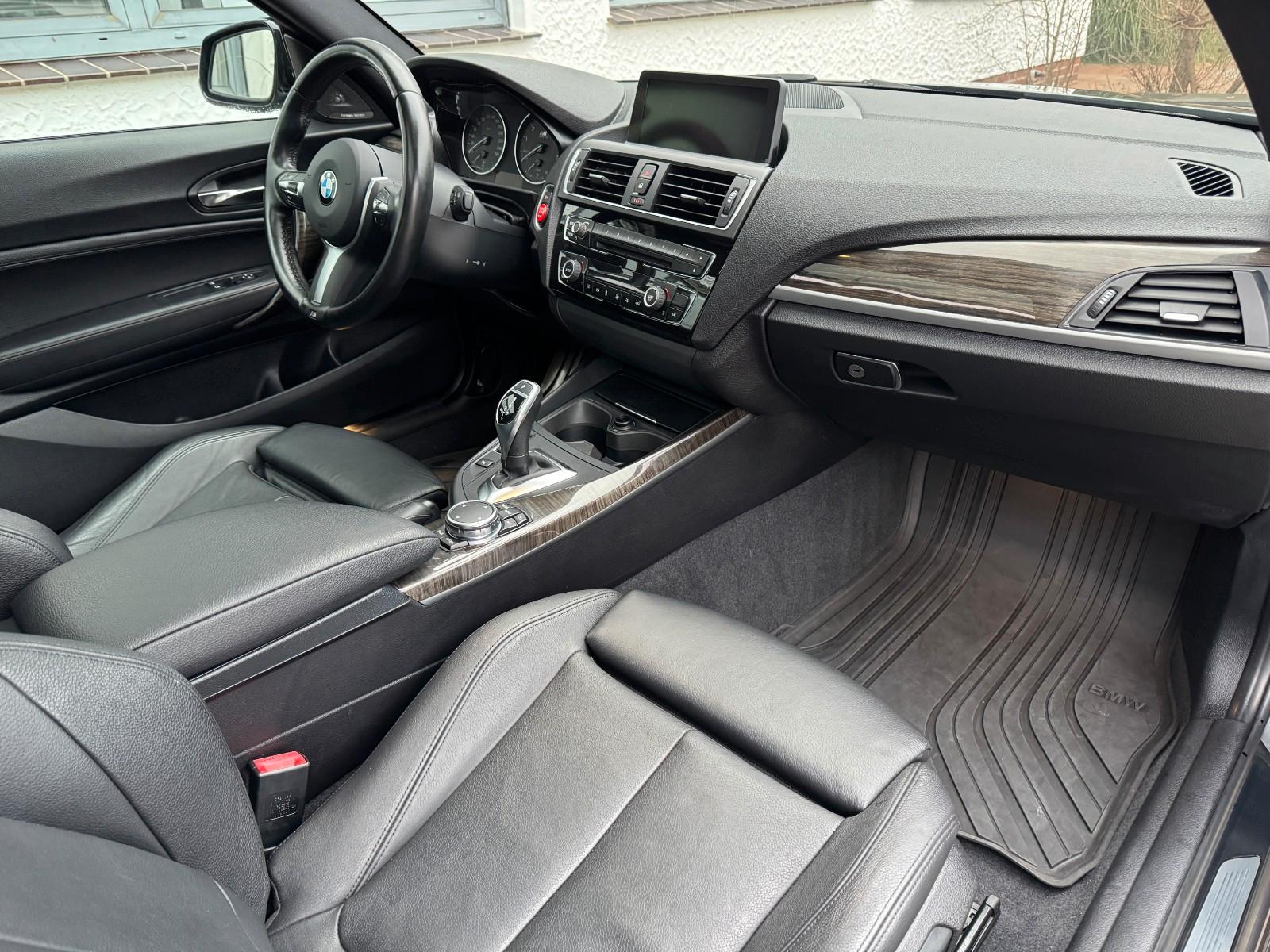 BMW M235i Coupé M-Performance Kamera