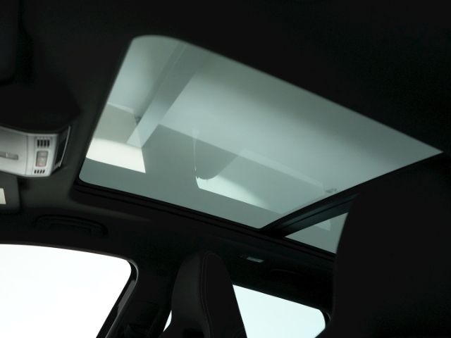 Karoq SPORTLINE TSI DSG 4X4+LED+NAVI+RÜCKFAHRKAM